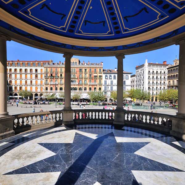plaza-del-castillo-pamplona
